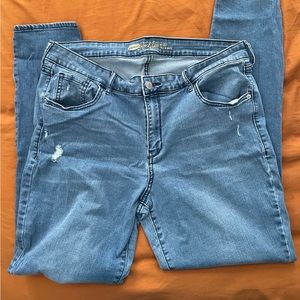 Old Navy Rock Star Mid-rise Distressed Skinny Jeans, size 16